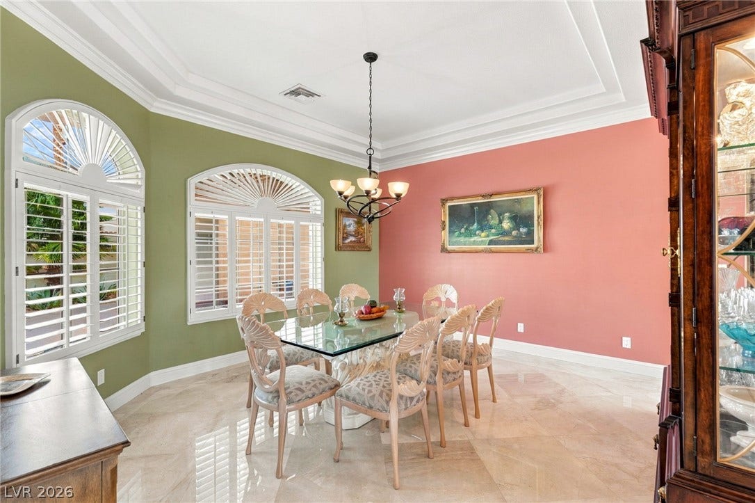 8633 Lakeridge Circle, Las Vegas, NV 89117 8633 Lakeridge Circle, Las Vegas, NV 89117