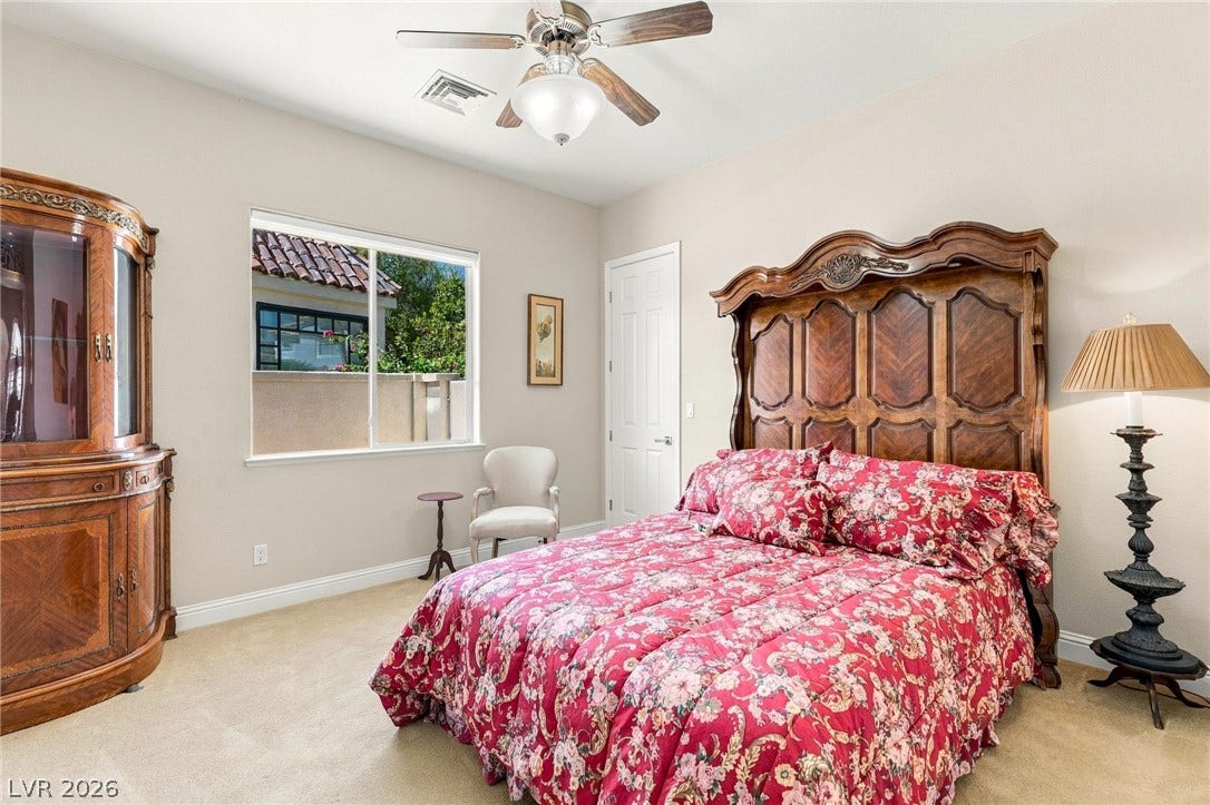 8633 Lakeridge Circle, Las Vegas, NV 89117 8633 Lakeridge Circle, Las Vegas, NV 89117