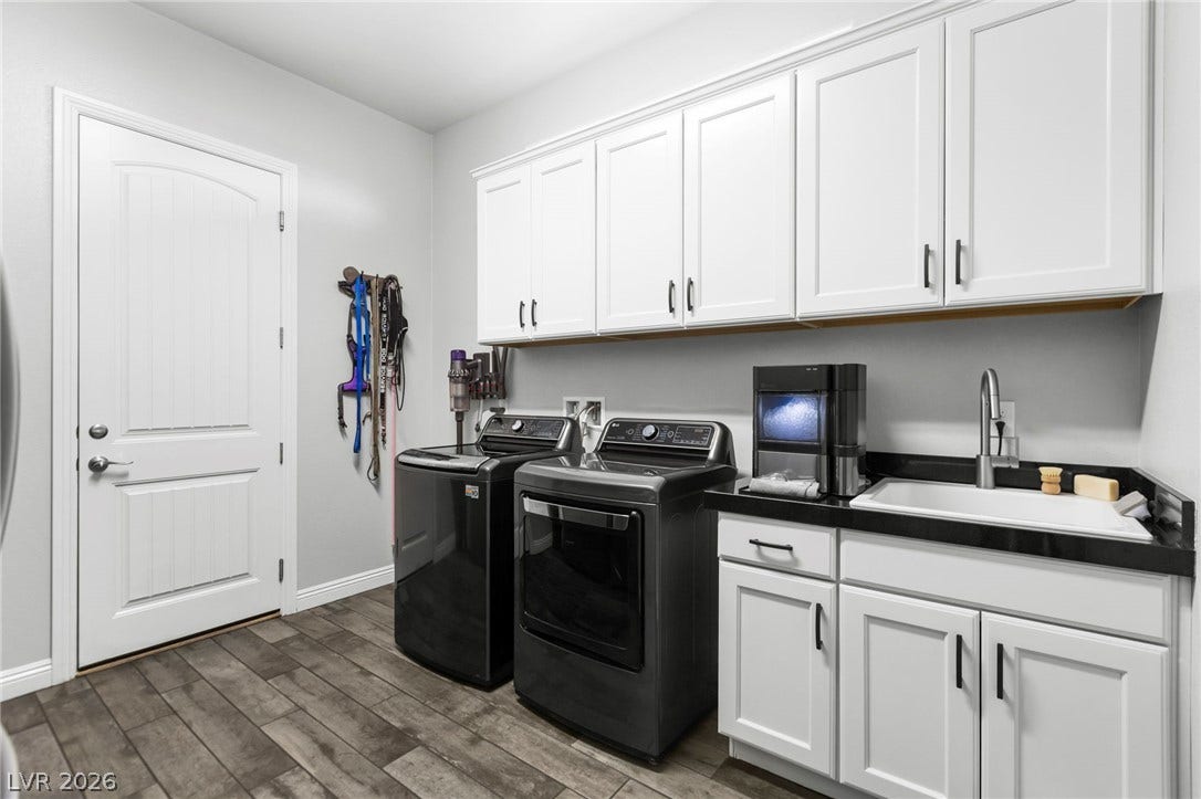 327 Castle Wynd Avenue, Las Vegas, NV 89183 327 Castle Wynd Avenue, Las Vegas, NV 89183