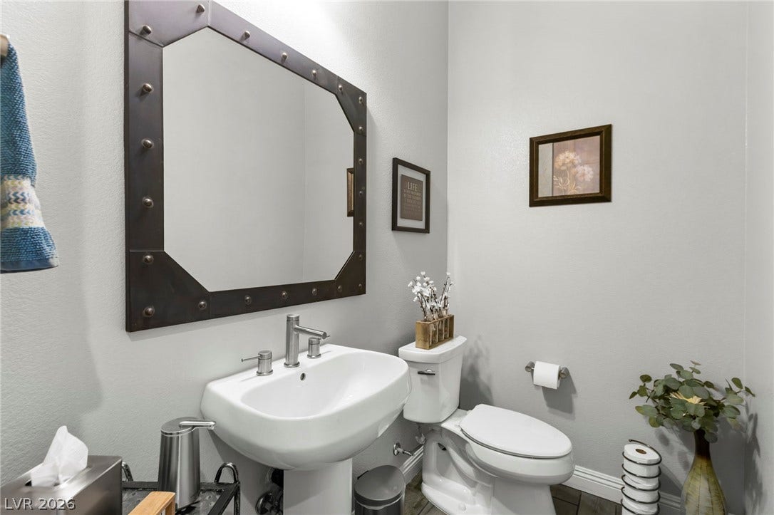 327 Castle Wynd Avenue, Las Vegas, NV 89183 1/2 bath in hallway