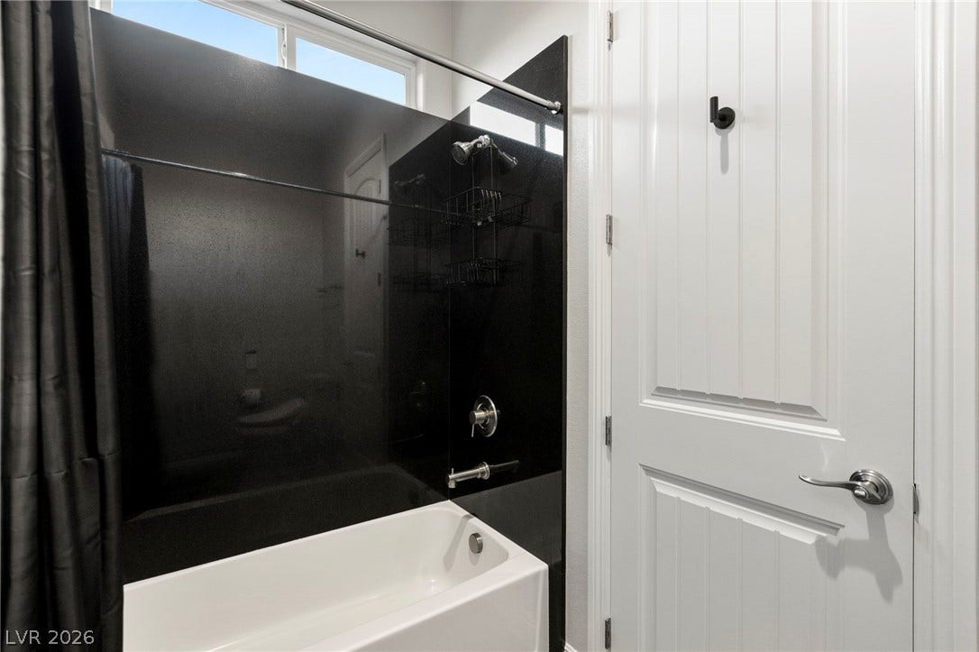 327 Castle Wynd Avenue, Las Vegas, NV 89183 Jack-and-Jill Bath