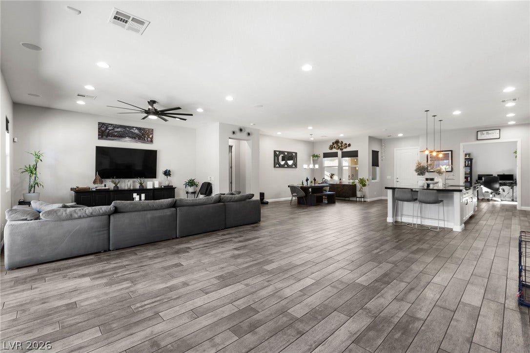 327 Castle Wynd Avenue, Las Vegas, NV 89183 Tile flooring throughout and 10 ft ceilings.