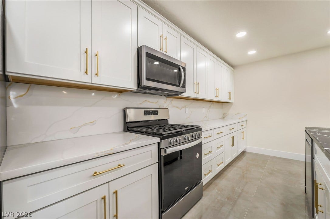 2200 S Fort Apache Road, #2073, Las Vegas, NV 89117