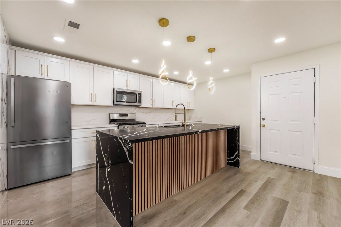 2200 S Fort Apache Road, #2073, Las Vegas, NV 89117