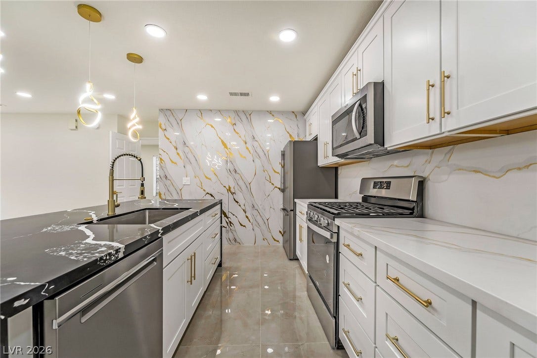 2200 S Fort Apache Road, #2073, Las Vegas, NV 89117