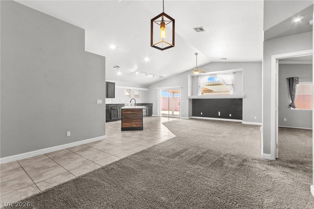 5918 Hills Echo Street, North Las Vegas, NV 89031 5918 Hills Echo Street, North Las Vegas, NV 89031