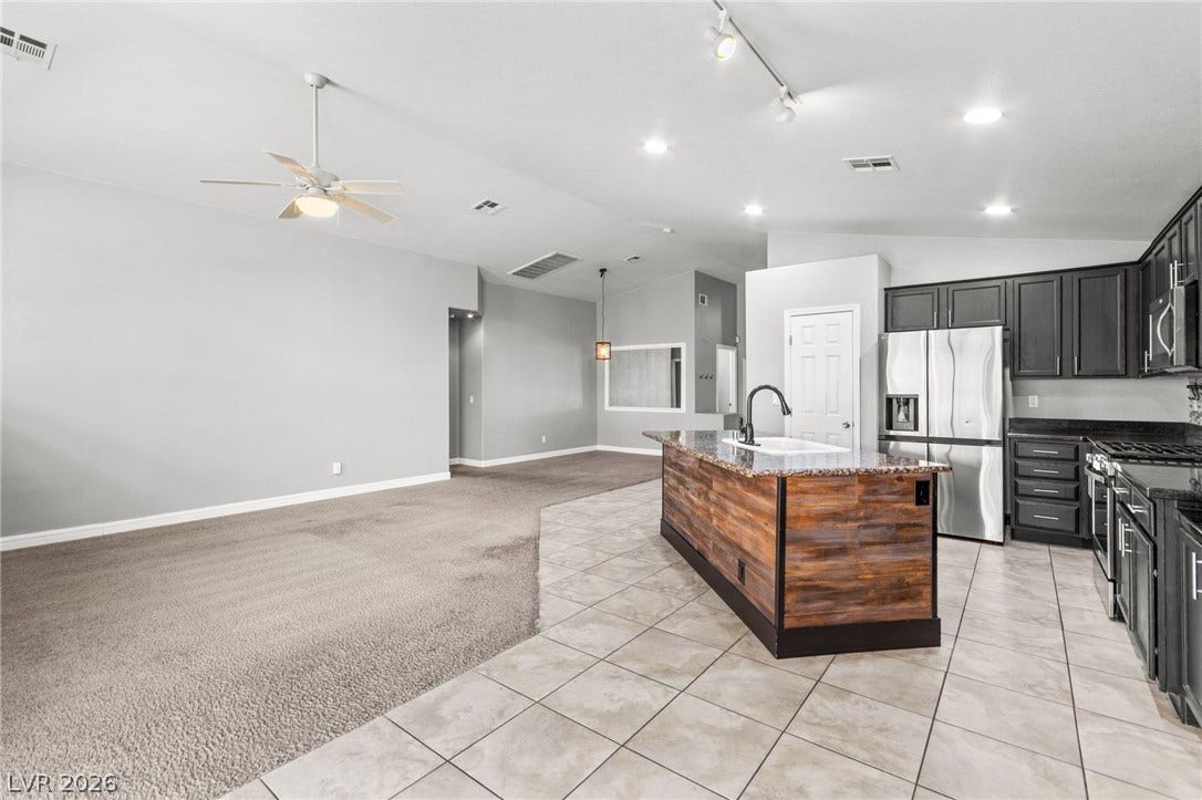 5918 Hills Echo Street, North Las Vegas, NV 89031 5918 Hills Echo Street, North Las Vegas, NV 89031