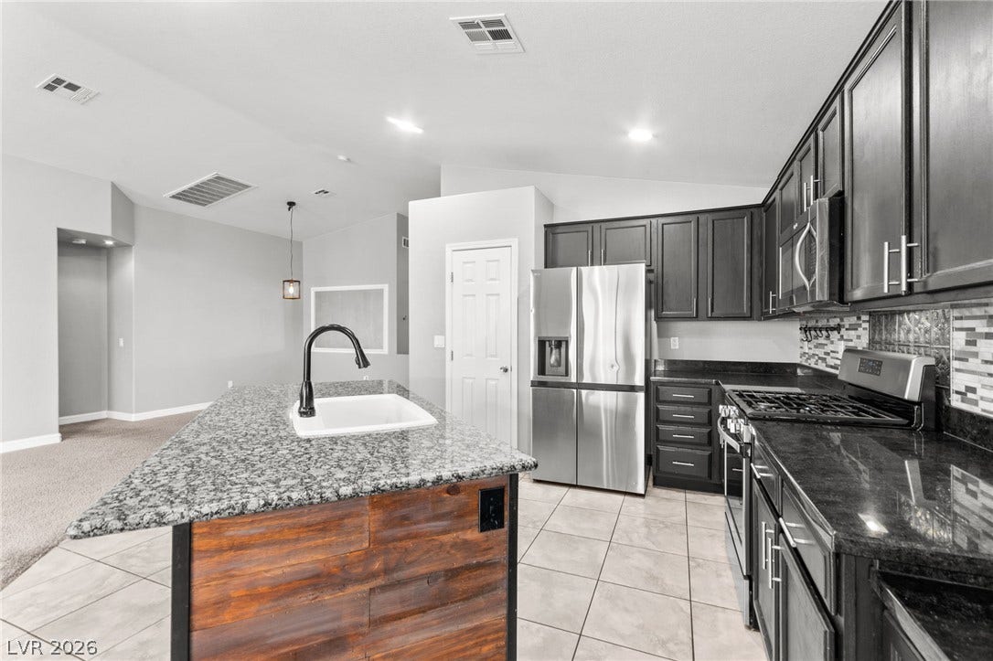 5918 Hills Echo Street, North Las Vegas, NV 89031 5918 Hills Echo Street, North Las Vegas, NV 89031