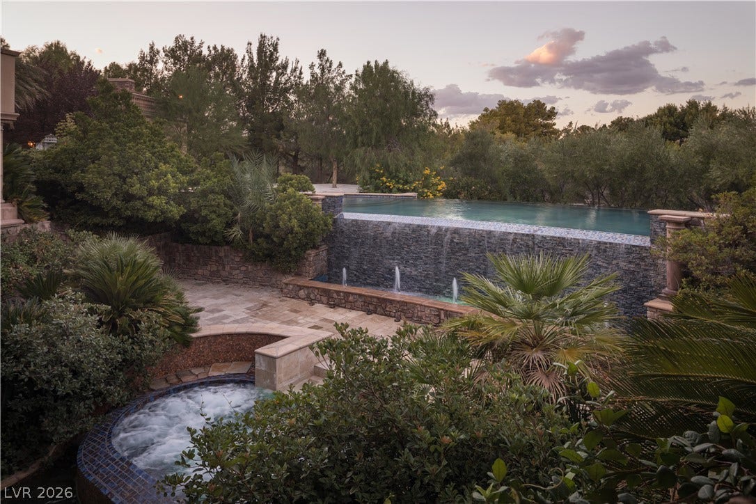 18 Olympia Hills, Las Vegas, NV 89141 18 Olympia Hills, Las Vegas, NV 89141