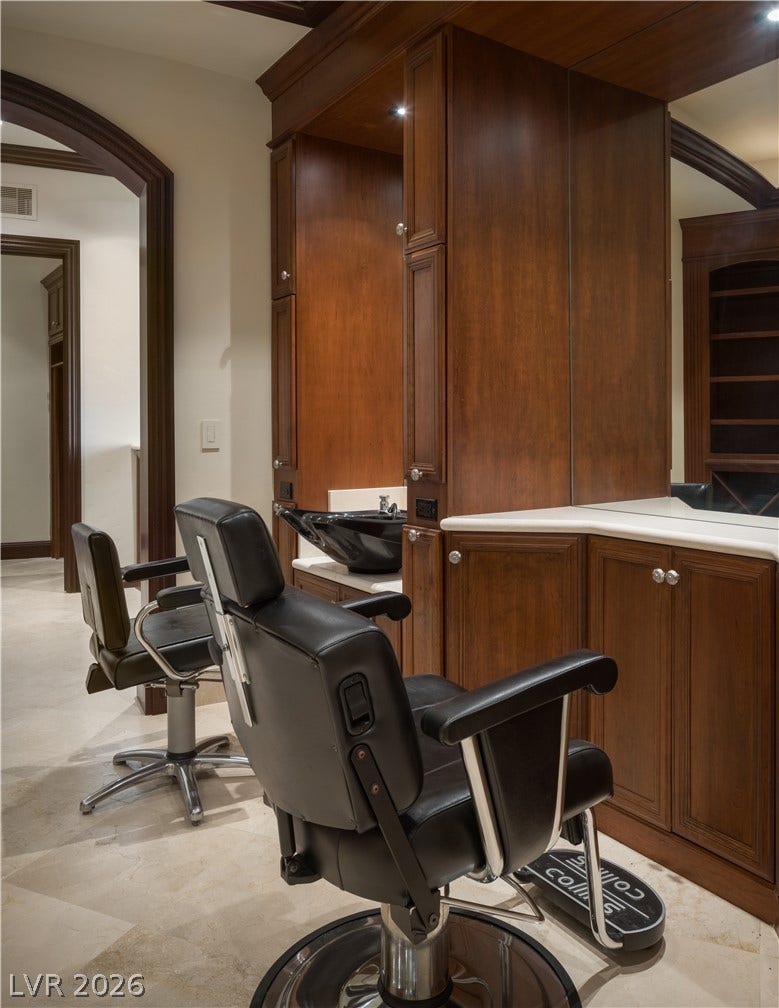 18 Olympia Hills, Las Vegas, NV 89141 Beauty salon
