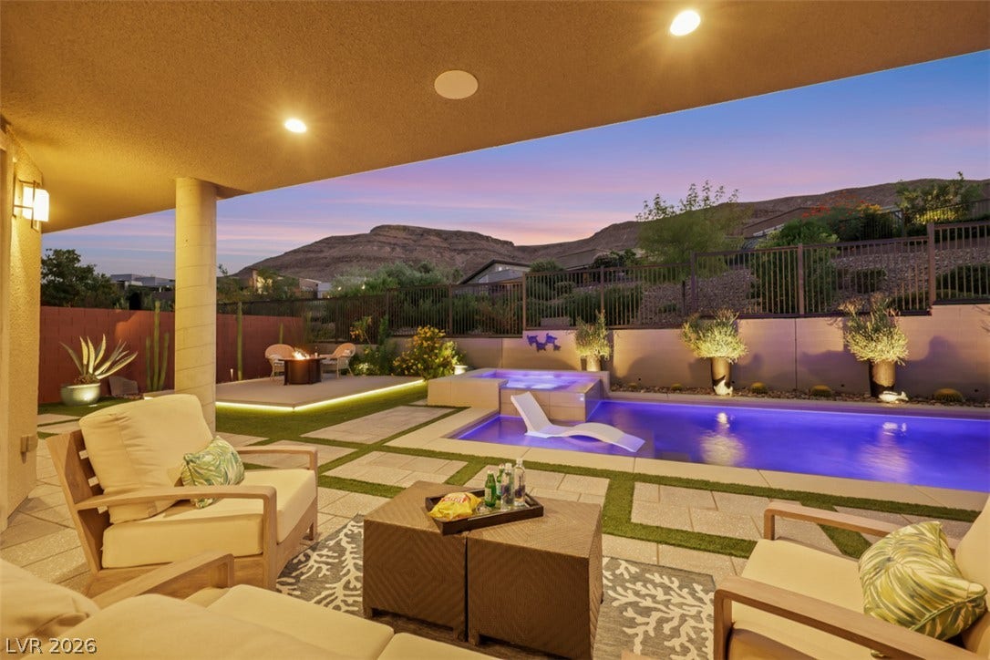 Resort -inspired Luxury!  Pool, Spa and Mountain Views in South Summerlin!