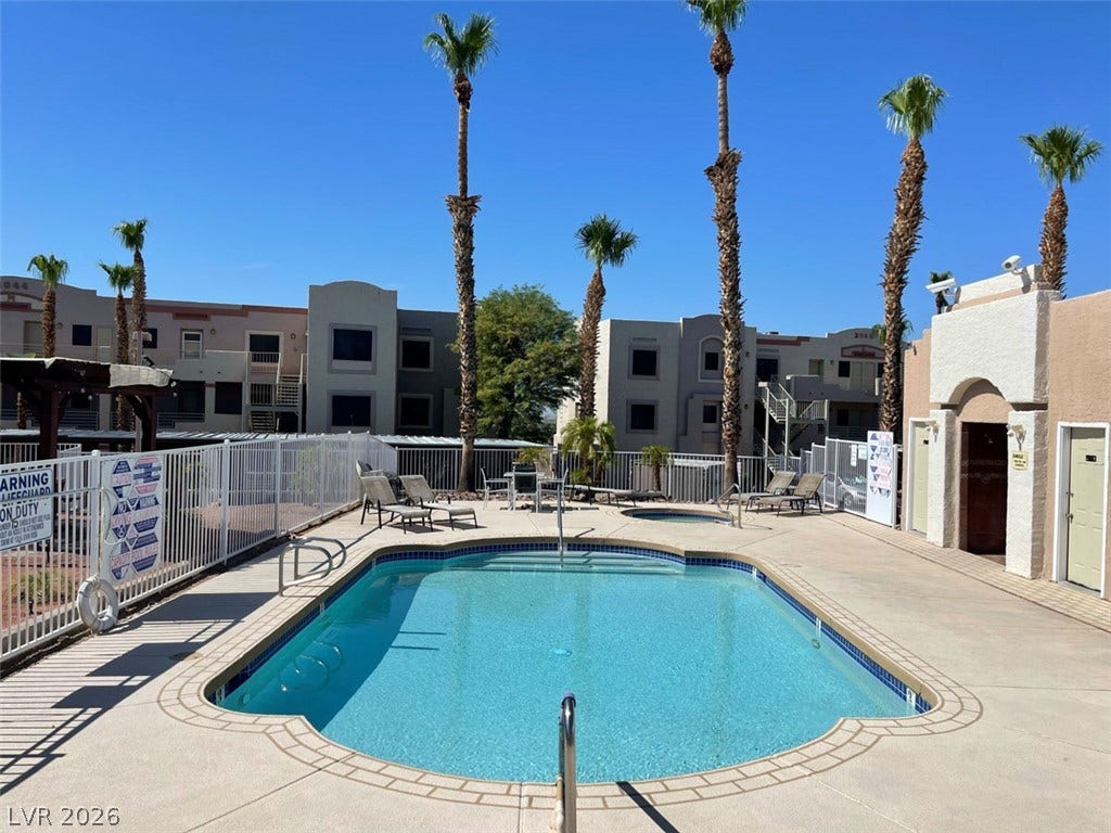 2016 Mesquite Lane, #303, Laughlin, NV 89029 Sparkling back pool.