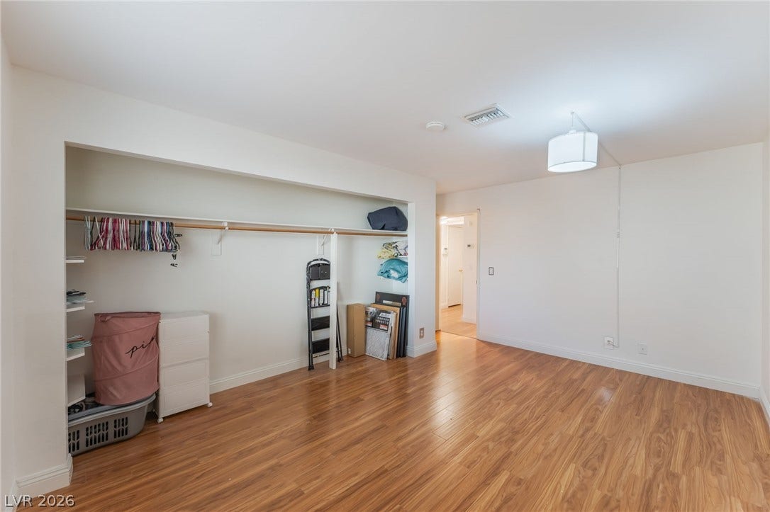 1305 Markwood Circle, #102, Las Vegas, NV 89128 1305 Markwood Circle, #102, Las Vegas, NV 89128