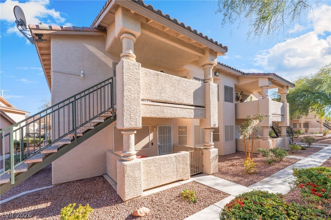 1305 Markwood Circle, #102, Las Vegas, NV 89128 1305 Markwood Circle, #102, Las Vegas, NV 89128