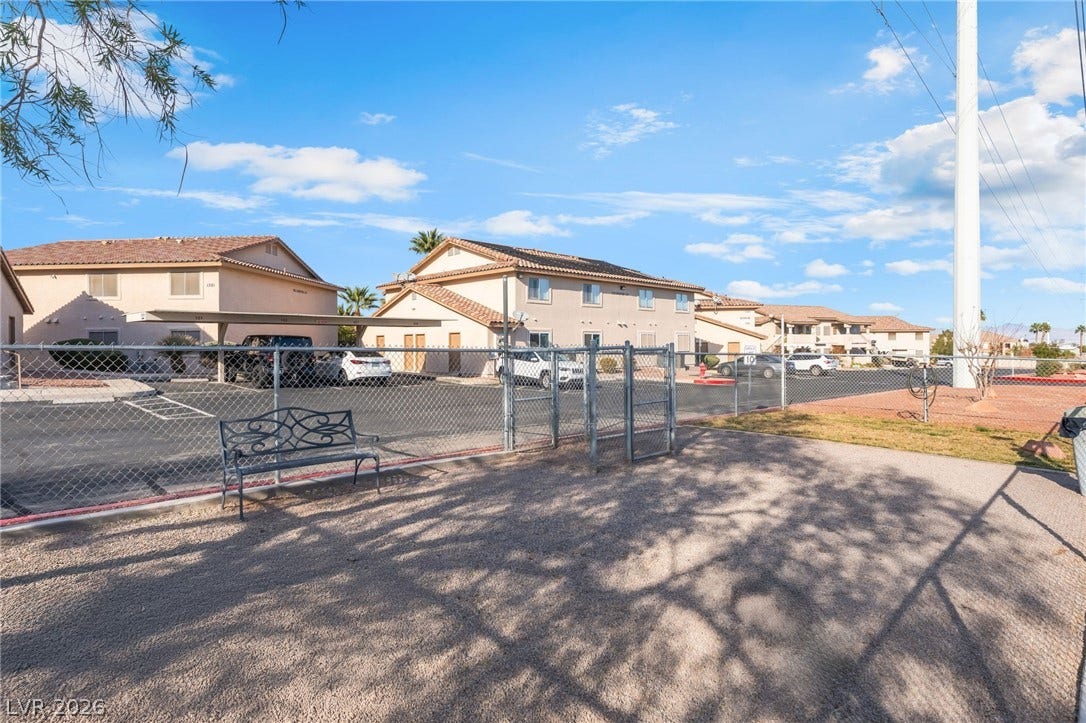 1305 Markwood Circle, #102, Las Vegas, NV 89128 1305 Markwood Circle, #102, Las Vegas, NV 89128