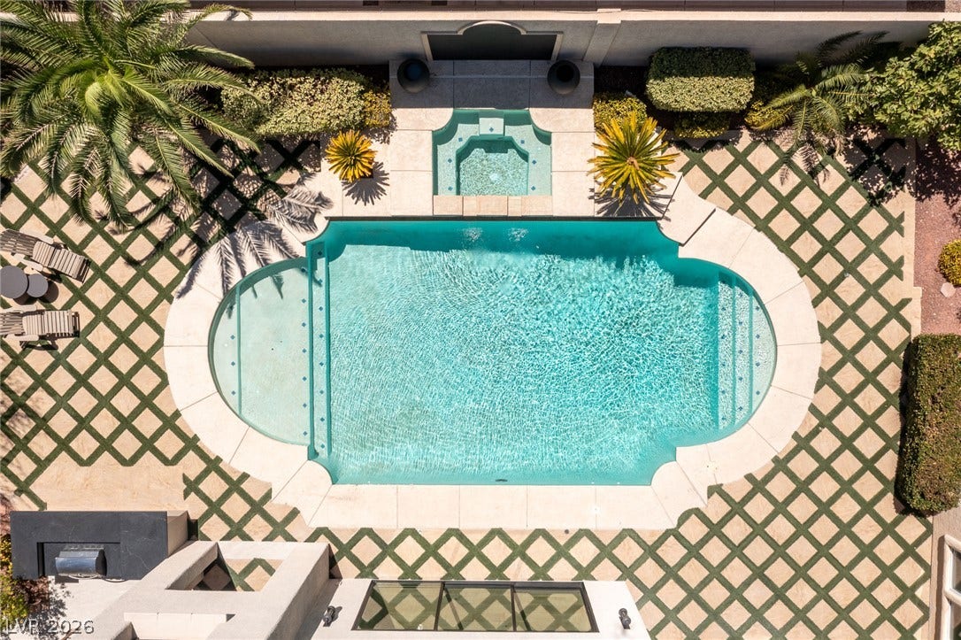 10205 Orkiney Drive, Las Vegas, NV 89144 Pool / Spa