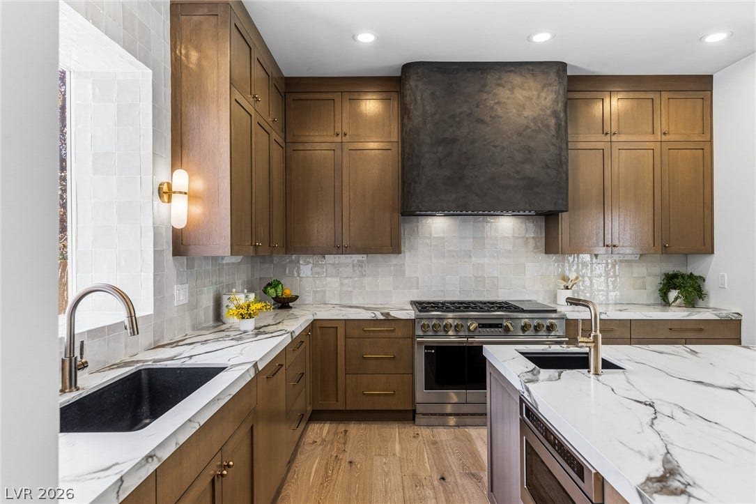 10205 Orkiney Drive, Las Vegas, NV 89144 Gourmet Kitchen