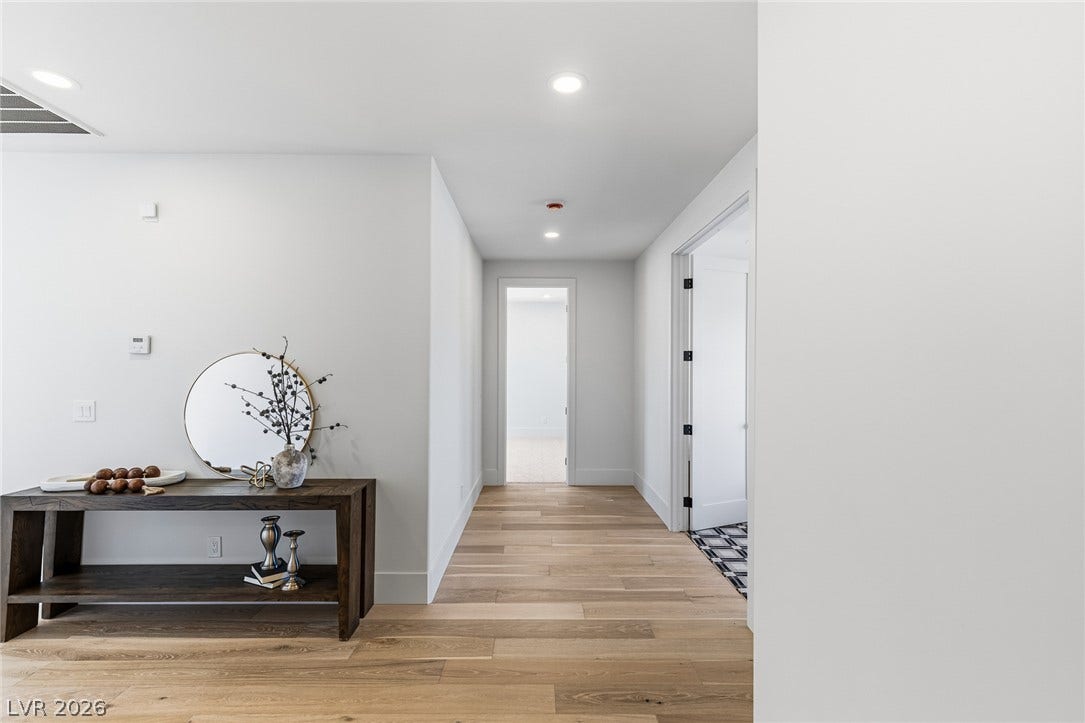 10205 Orkiney Drive, Las Vegas, NV 89144 Hallway