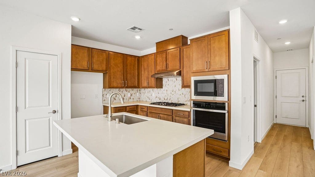 44 Via Montoro, Henderson, NV 89011 44 Via Montoro ~ Ready Now