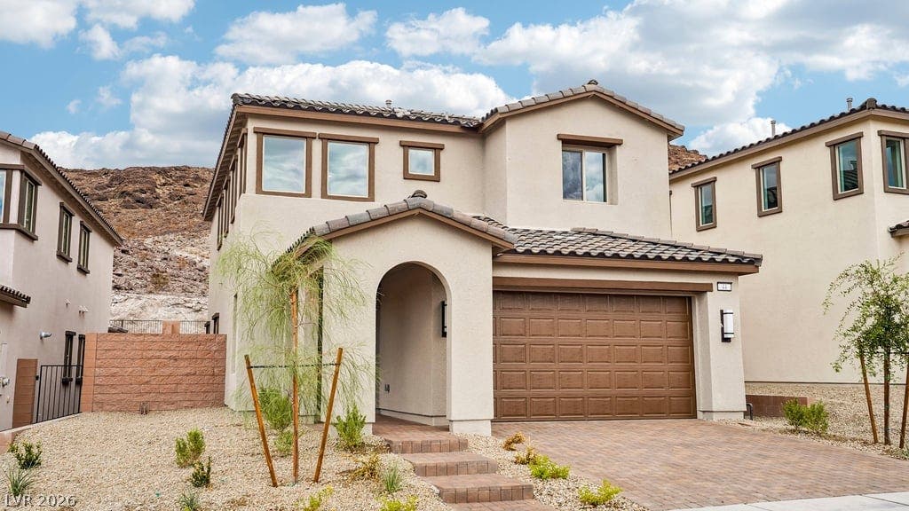 44 Via Montoro, Henderson, NV 89011 44 Via Montoro ~ Ready Now