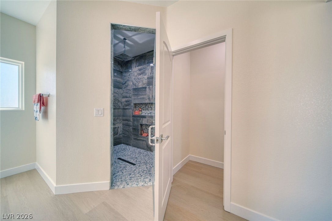 2880 S Red Rock, Pahrump, NV 89048 Primary Bath