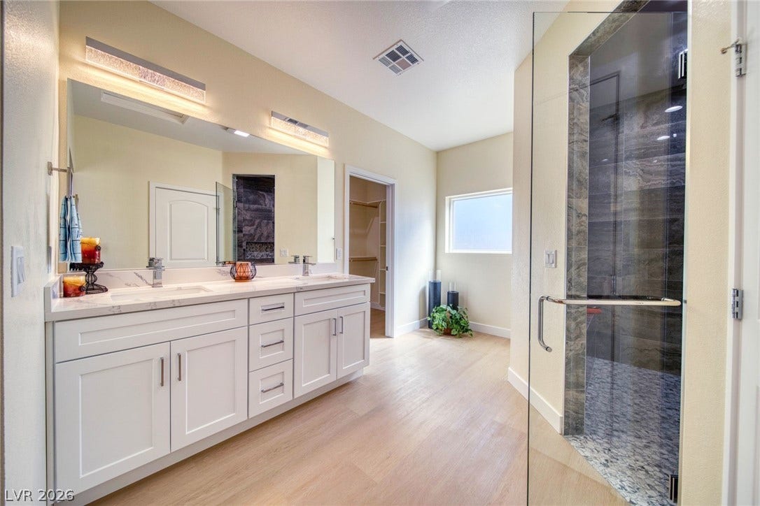2880 S Red Rock, Pahrump, NV 89048 Primary Bath quartz counters-dua sinks
