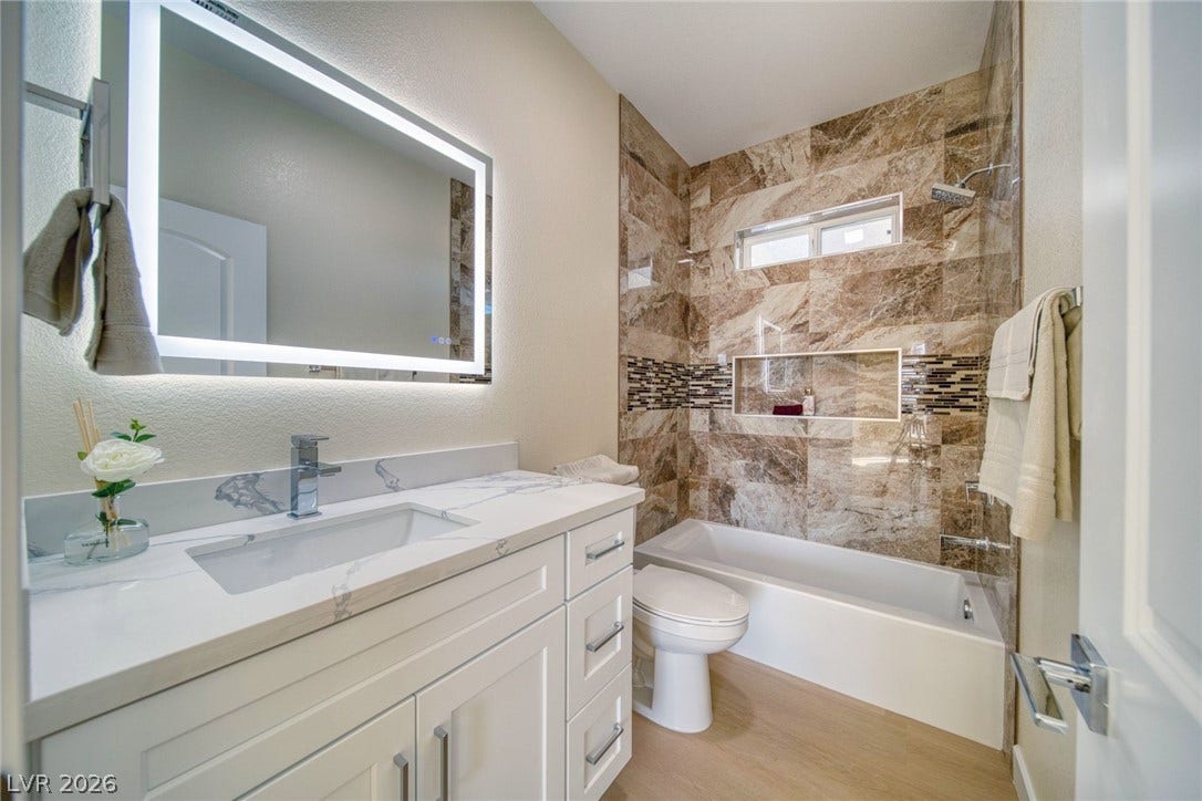 2880 S Red Rock, Pahrump, NV 89048 Guess be4droom full bath