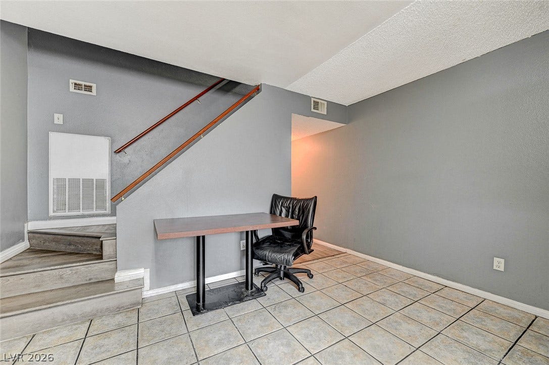 3567 Arville Street, #702B, Las Vegas, NV 89103 3567 Arville Street, #702B, Las Vegas, NV 89103
