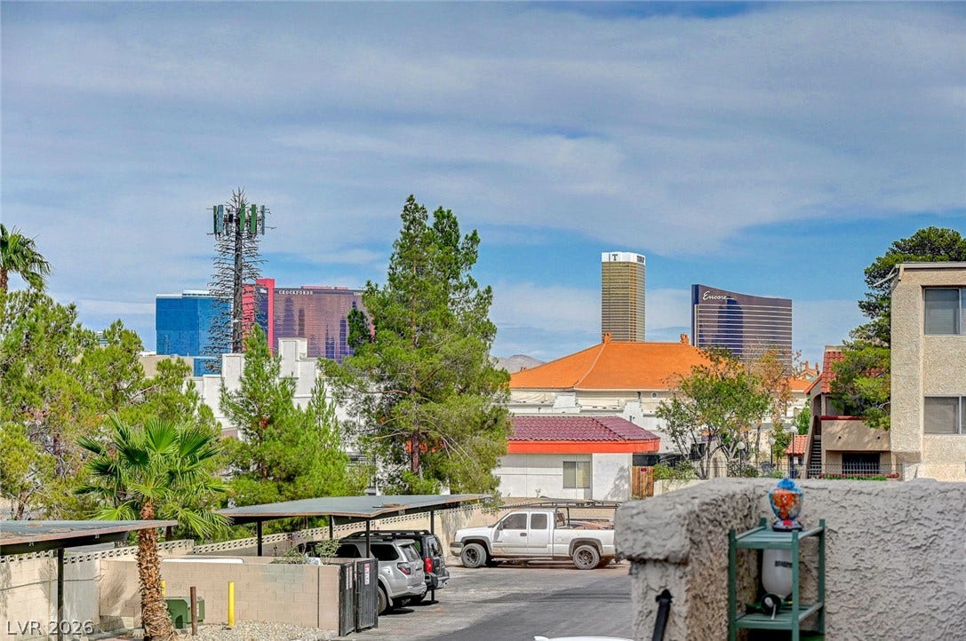 3567 Arville Street, #702B, Las Vegas, NV 89103 3567 Arville Street, #702B, Las Vegas, NV 89103