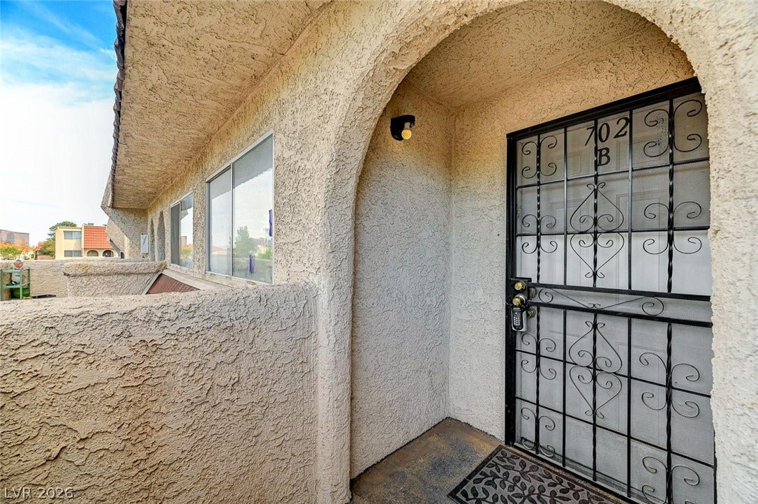 3567 Arville Street, #702B, Las Vegas, NV 89103 3567 Arville Street, #702B, Las Vegas, NV 89103