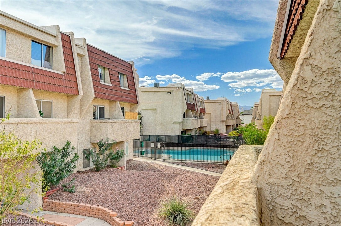 3567 Arville Street, #702B, Las Vegas, NV 89103 3567 Arville Street, #702B, Las Vegas, NV 89103