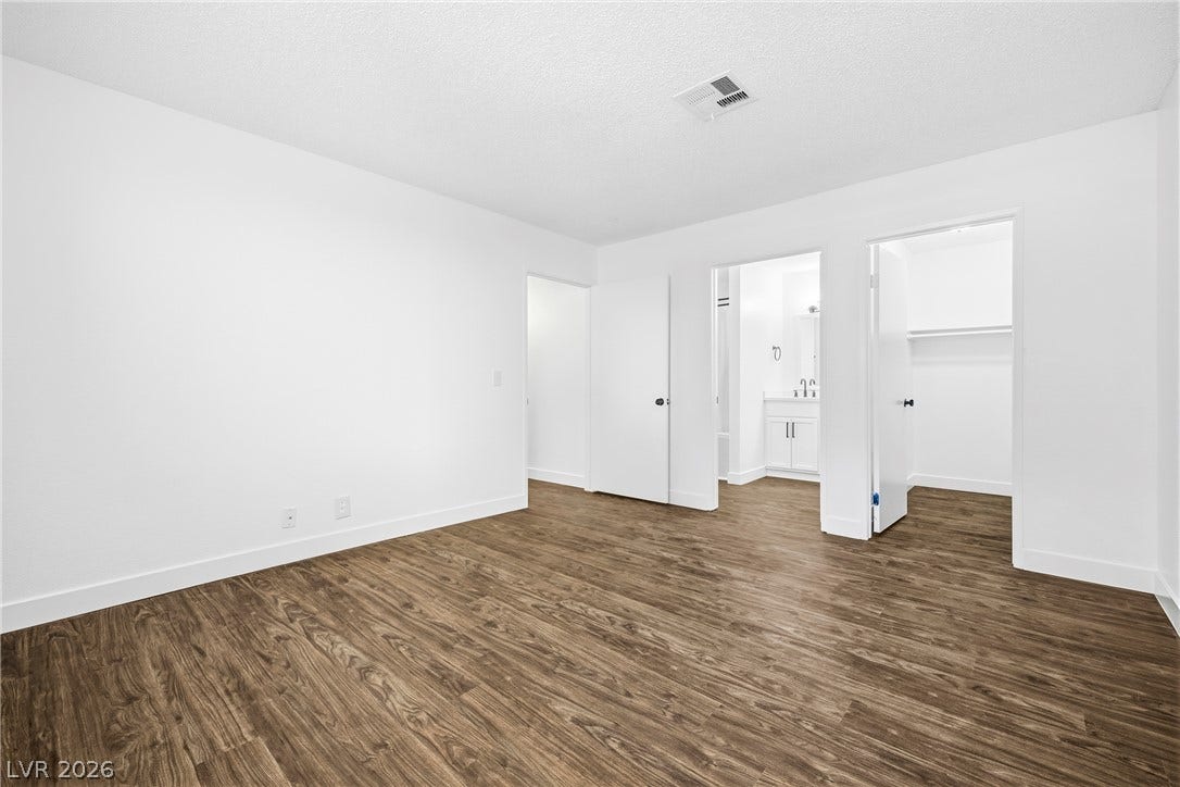 3151 Soaring Gulls Drive, #1060, Las Vegas, NV 89128
