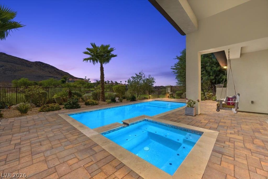 1 Camino Barcelona Place, Henderson, NV 89011 1 Camino Barcelona Place, Henderson, NV 89011