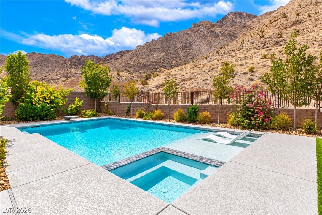 2999 The Peaks Lane, Las Vegas, NV 89138 Highly sought after premium oversized lot with no rear neighbors.