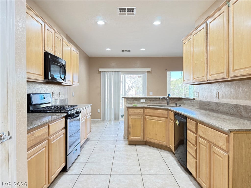 7528 Chaffinch Street, North Las Vegas, NV 89084 7528 Chaffinch Street, North Las Vegas, NV 89084