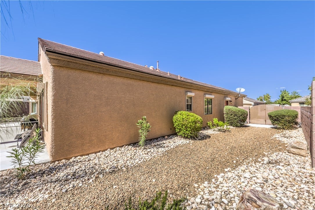8327 Bowman Woods Circle, Las Vegas, NV 89129 8327 Bowman Woods Circle, Las Vegas, NV 89129