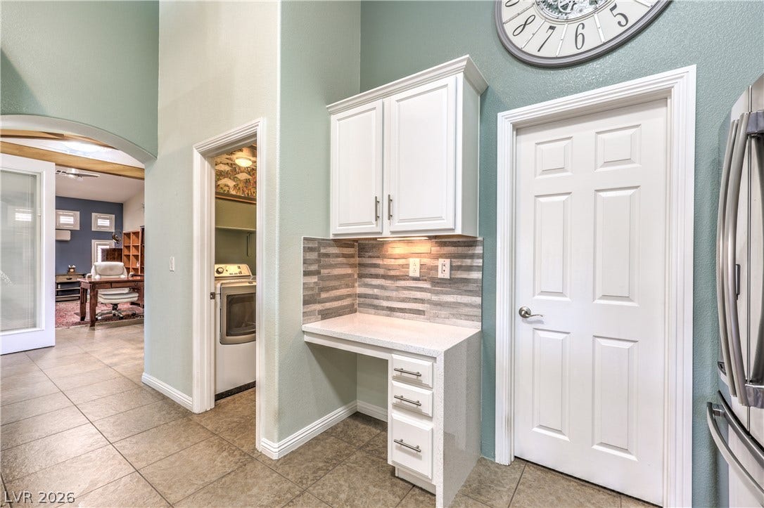 8327 Bowman Woods Circle, Las Vegas, NV 89129 8327 Bowman Woods Circle, Las Vegas, NV 89129