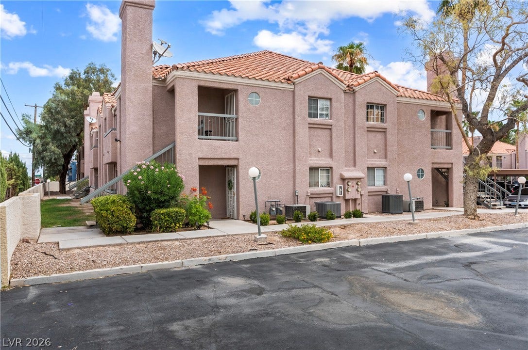 1375 E Hacienda Avenue, #214, Las Vegas, NV 89119 1375 E Hacienda Avenue, #214, Las Vegas, NV 89119