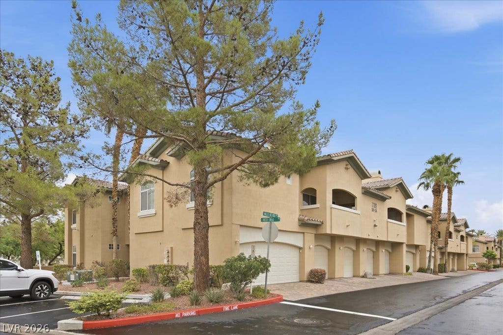 1708 Hills Of Red Drive, #104, Las Vegas, NV 89128 1708 Hills Of Red Drive, #104, Las Vegas, NV 89128