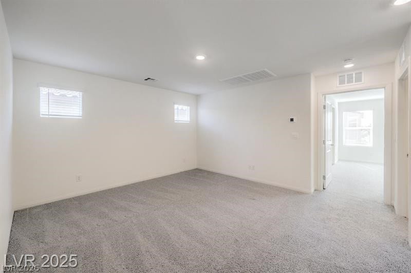 Photos are of model home and are for representational purposes only. Actual home finishes may vary;
