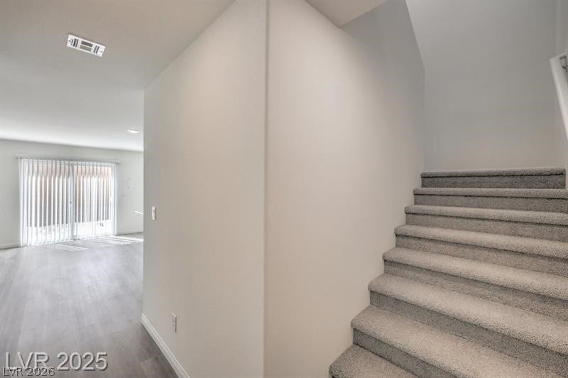 Photos are of model home and are for representational purposes only. Actual home finishes may vary;