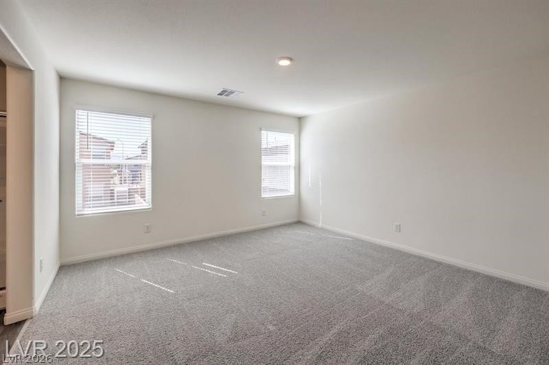 Photos are of model home and are for representational purposes only. Actual home finishes may vary;