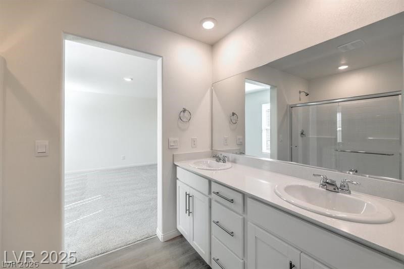 Photos are of model home and are for representational purposes only. Actual home finishes may vary;