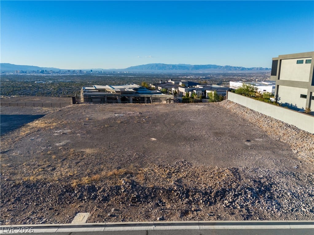7 Sunset Strip, Henderson, NV 89012 Panoramic mountain and valley vistas frame this premium elevated building lot.