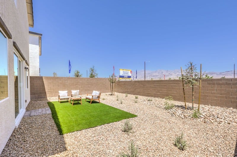 Photo is of the 1700 Plan Model Home- NOT THE ACTUAL HOME FOR SALE *material\/features\/colors can vary & are subject to change*
