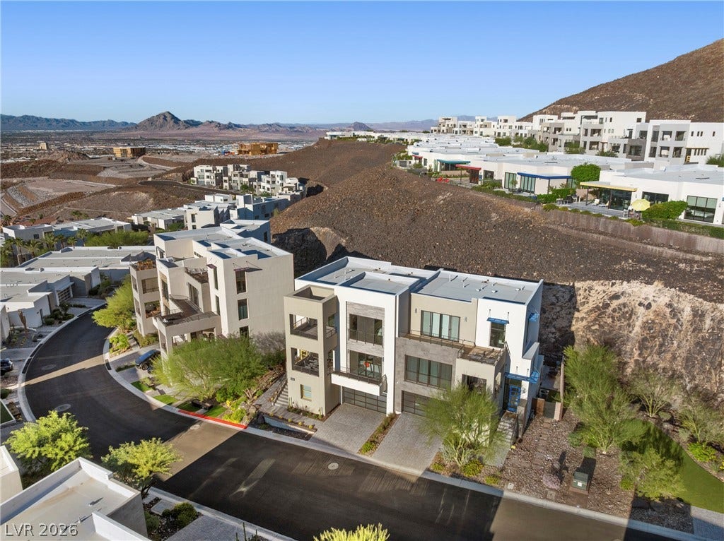 442 Serenity Point Drive, Henderson, NV 89012 442 Serenity Point Drive, Henderson, NV 89012