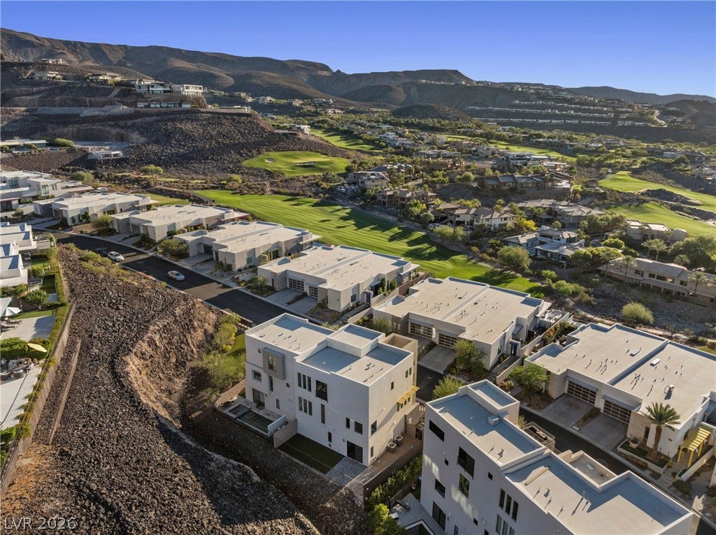 442 Serenity Point Drive, Henderson, NV 89012 442 Serenity Point Drive, Henderson, NV 89012