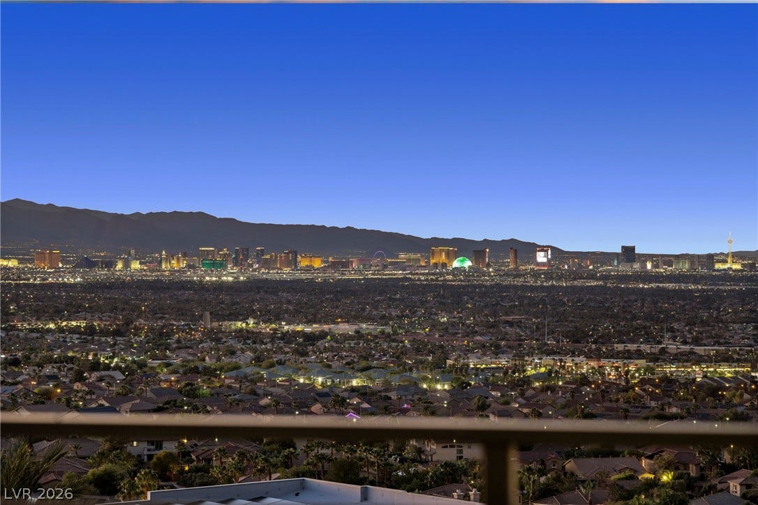 442 Serenity Point Drive, Henderson, NV 89012 442 Serenity Point Drive, Henderson, NV 89012
