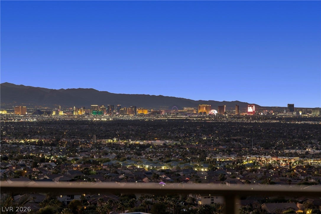 442 Serenity Point Drive, Henderson, NV 89012 442 Serenity Point Drive, Henderson, NV 89012