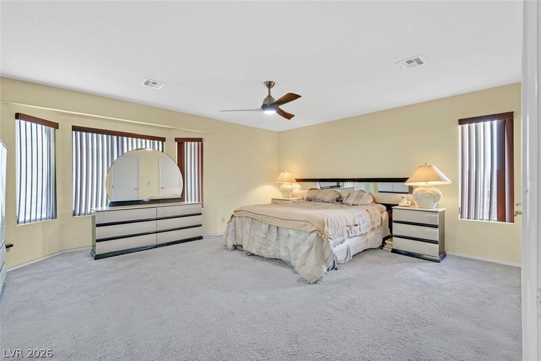 805 Stillwater Lane, Henderson, NV 89014 Generous proportions and soft carpeting define this quiet retreat.